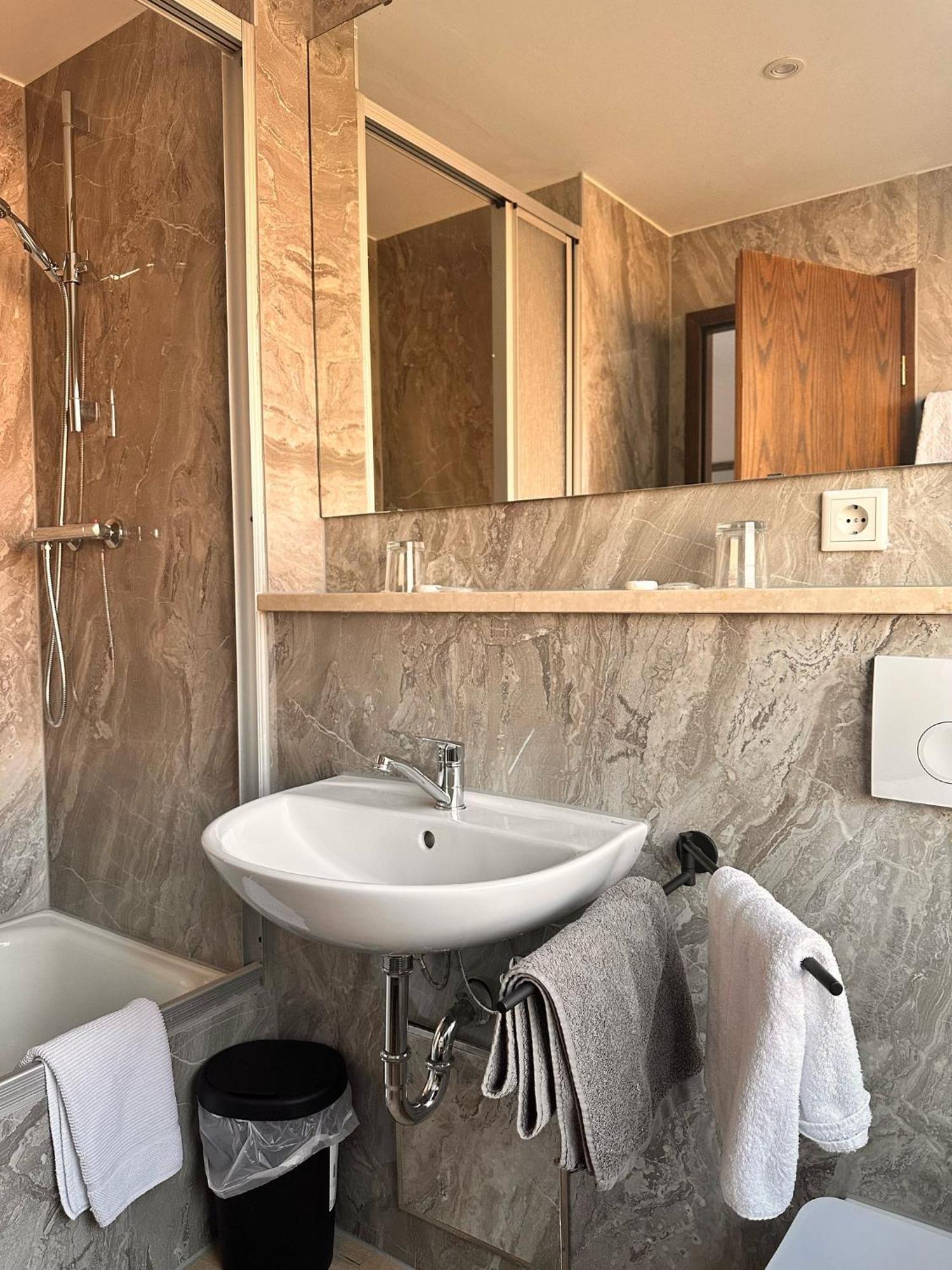 Hotel Erlenstegen نورنبيرغ المظهر الخارجي الصورة